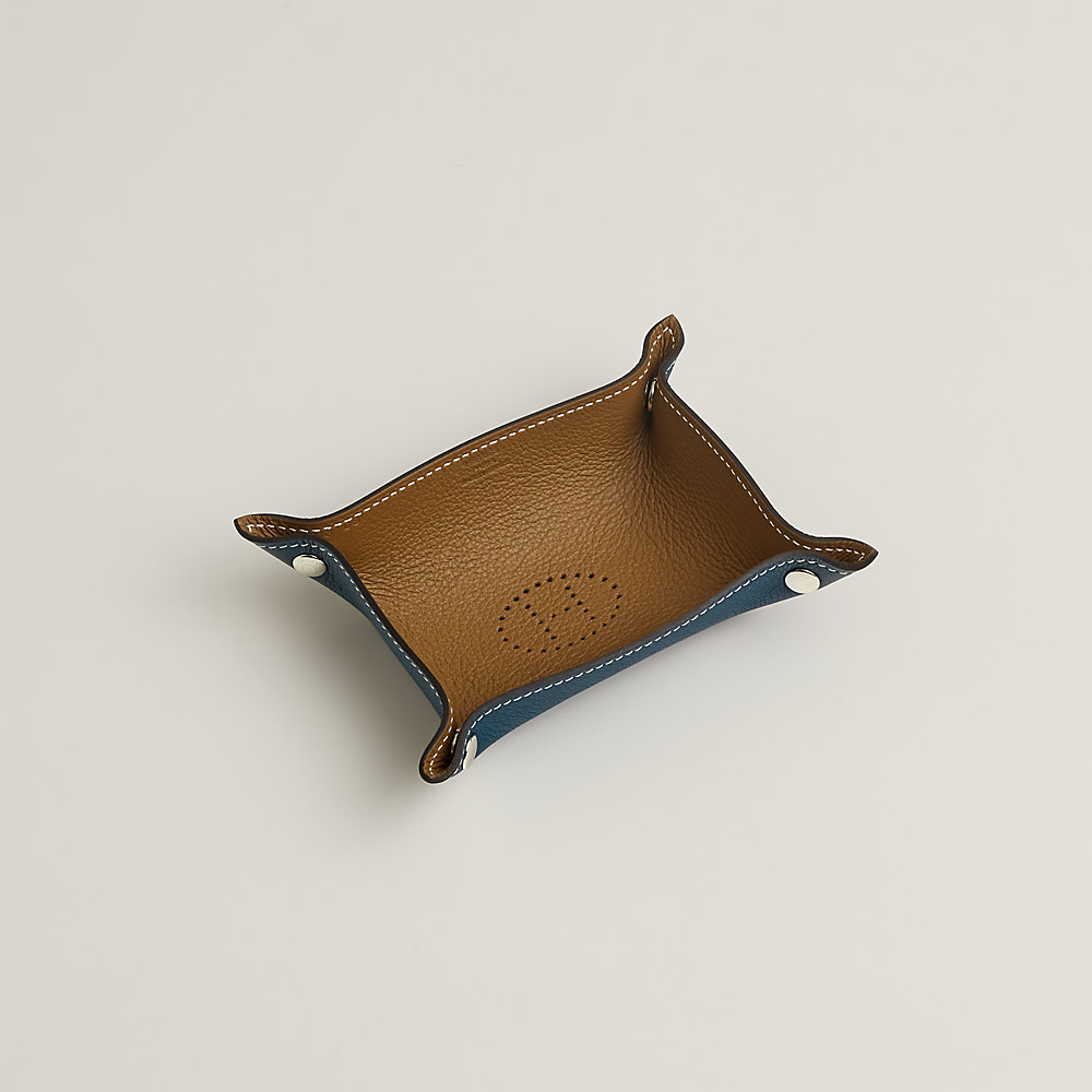 Mises et Relances Desk card case - Brown | Hermès USA